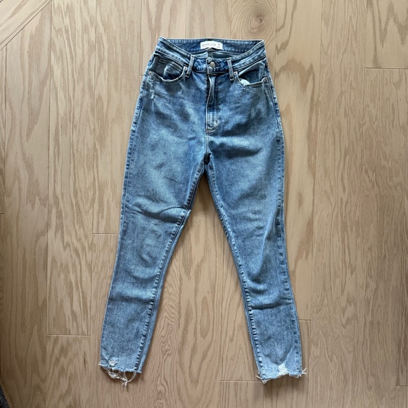 Abercrombie & Fitch High Rise Super Skinny Jeans - Picture 4 of 6
